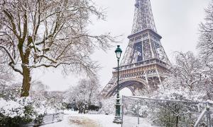 Paris im Schnee