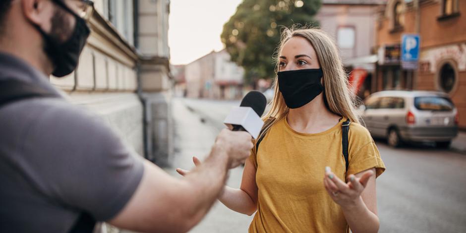 Journalist und Frau