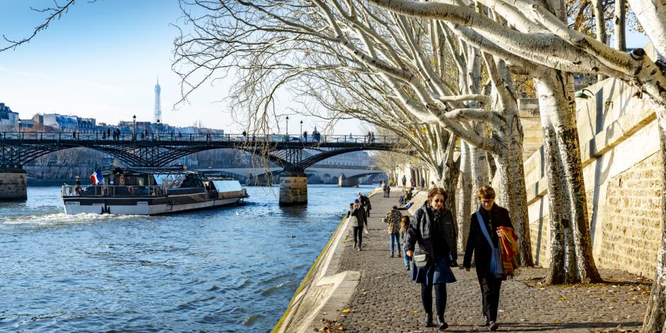 Frauen an der Seine