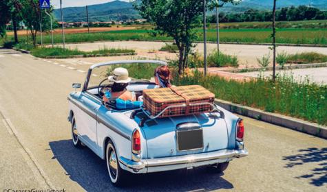 Frauen im Cabrio